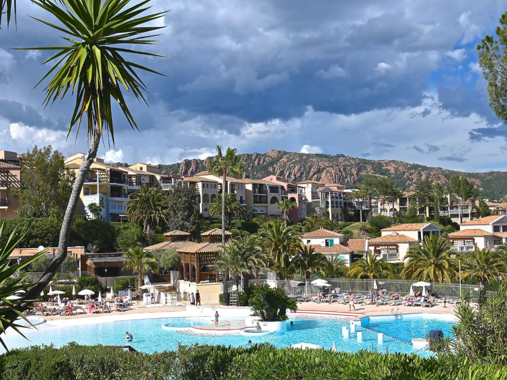 Apartment Village Cap Estérel - Le Village-52 Saint-Raphaël Esterno foto