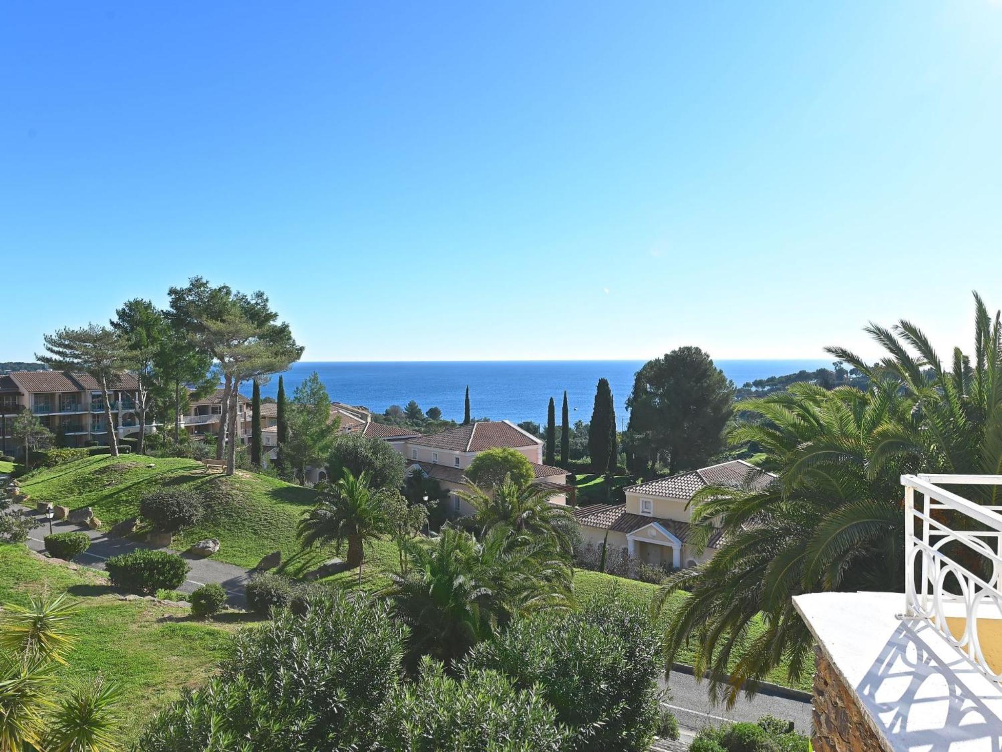 Apartment Village Cap Estérel - Le Village-52 Saint-Raphaël Esterno foto